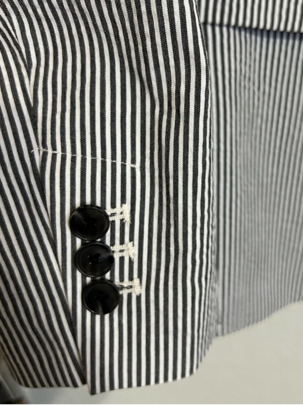 LOFT Grey & White Seersucker Striped Blazer One-Button Jacket Size 10 NWT - Picture 7 of 9